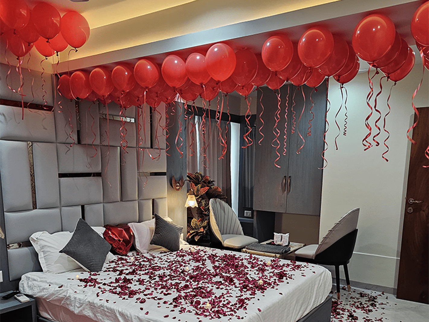 Couple Room Near Me