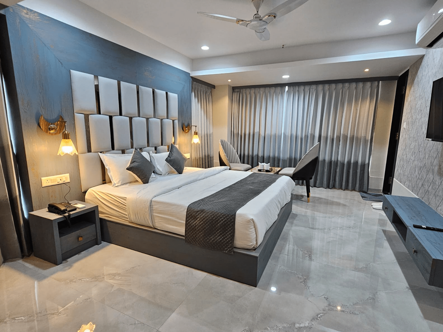 Super Executive Room - The Eiffel Hotel